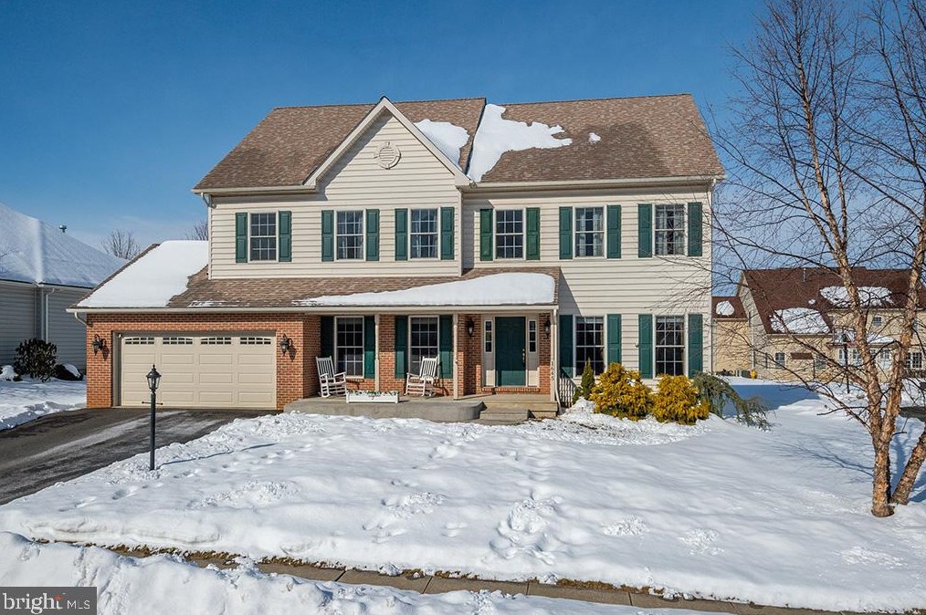 1645 Thistle Dr, Reading, PA 19610-1271