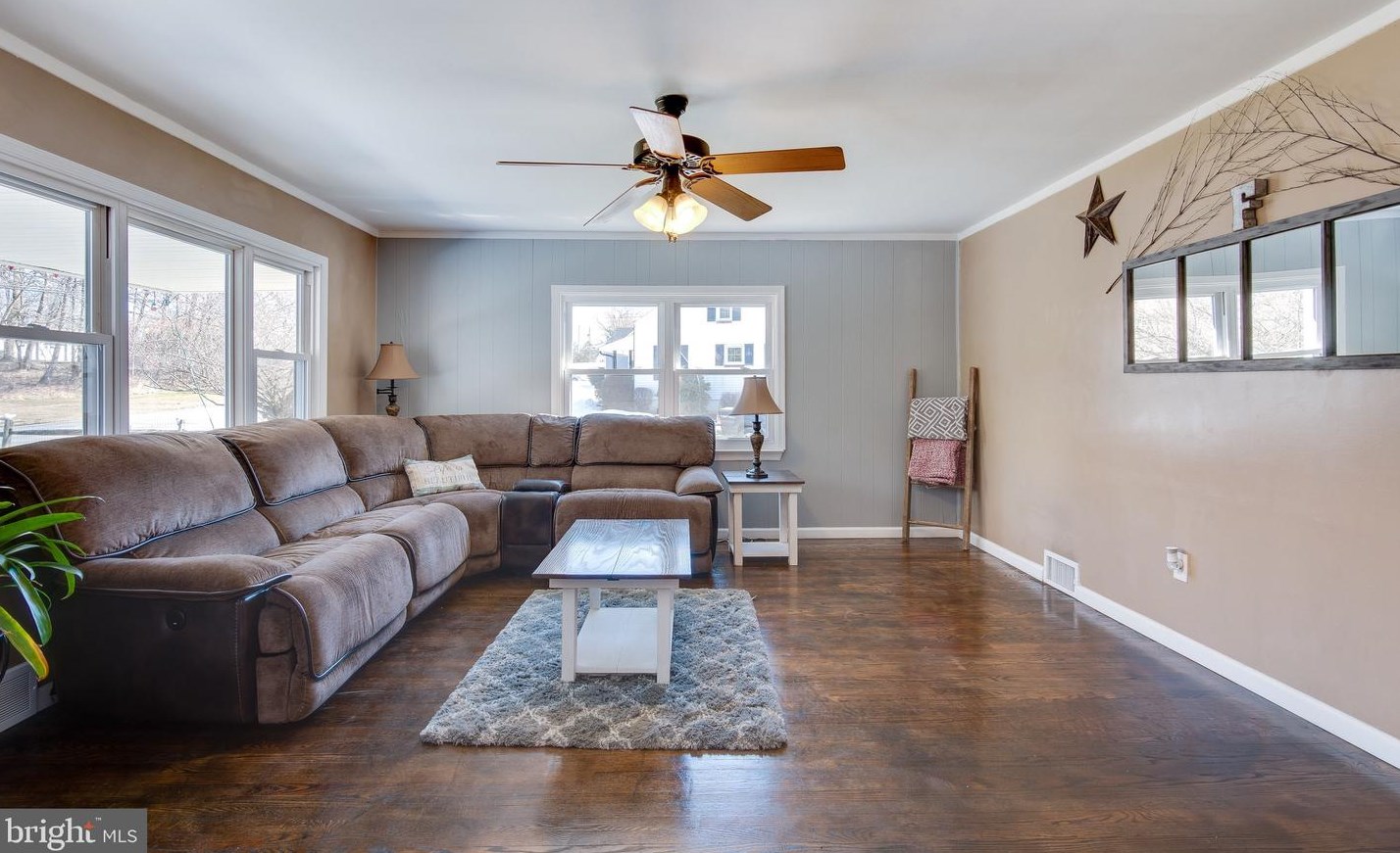 1887 Friedensburg Rd, Reading, PA 19606-9346