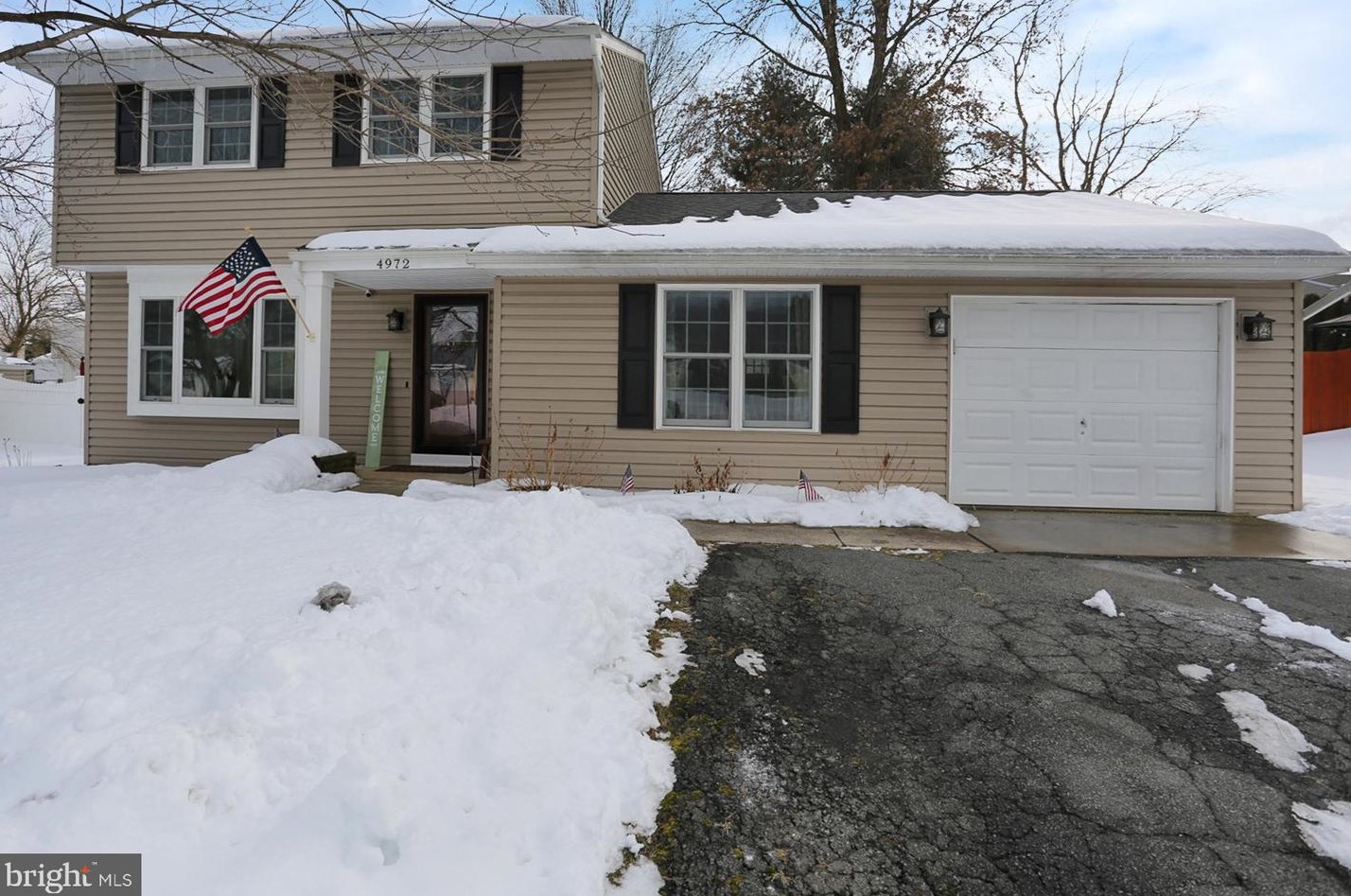 4972 Elderberry Dr, Reading, PA 19606-3402