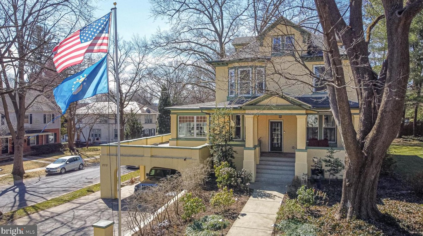 222 Evans Ave, Reading, PA 19610-2326