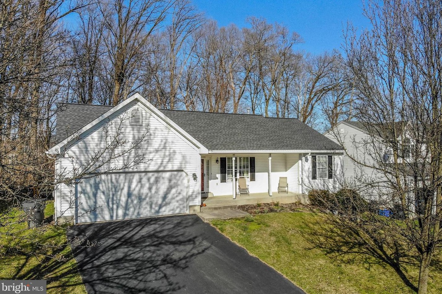 41 Rock Haven Ct, Reading, PA 19606-8941