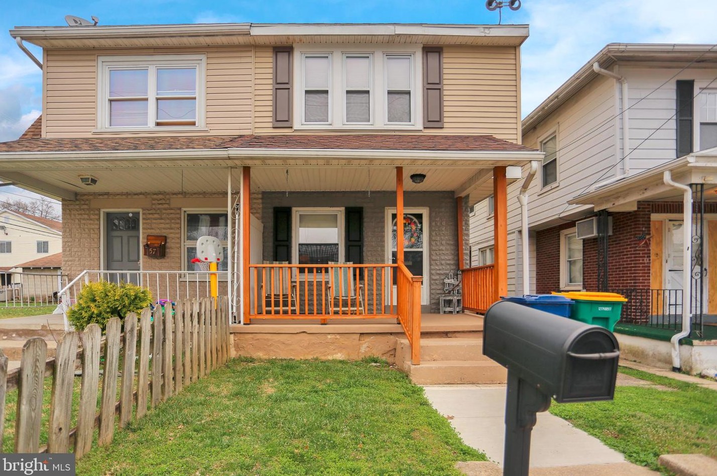 59 Lawn Ave, Reading, PA 19609-2034