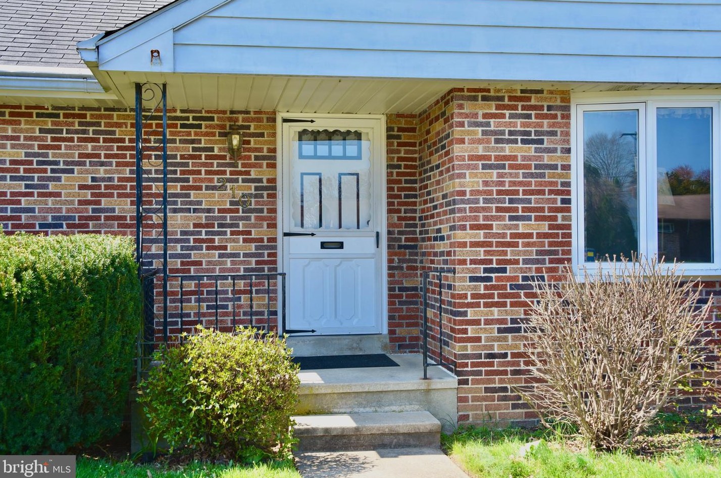 210 Kenhorst Blvd, Reading, PA 19607-1536
