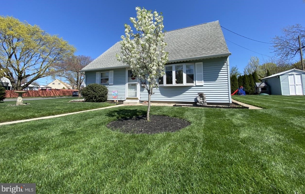 613 El Hatco Dr, Spring Valley, PA 19560