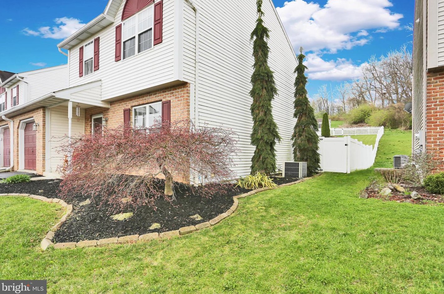 338 Pine St, Wernersville, PA 19565-9505