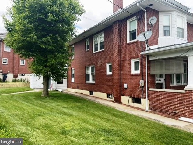 915 Meade St, Reading, PA 19611-1846