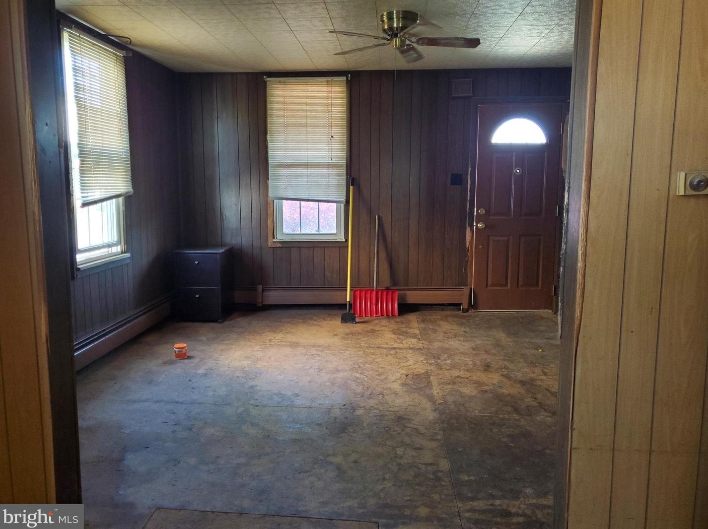 222 Penn Ave, Robesonia PA  19551-1530 exterior