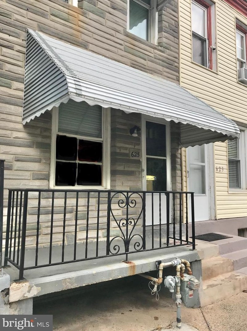 625 Clinton St, Reading, PA 19601-2646