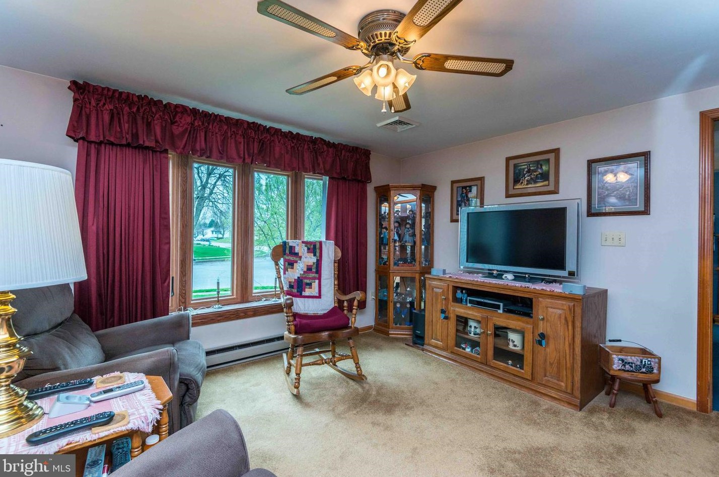 109 4th St, Womelsdorf, PA 19567-1116