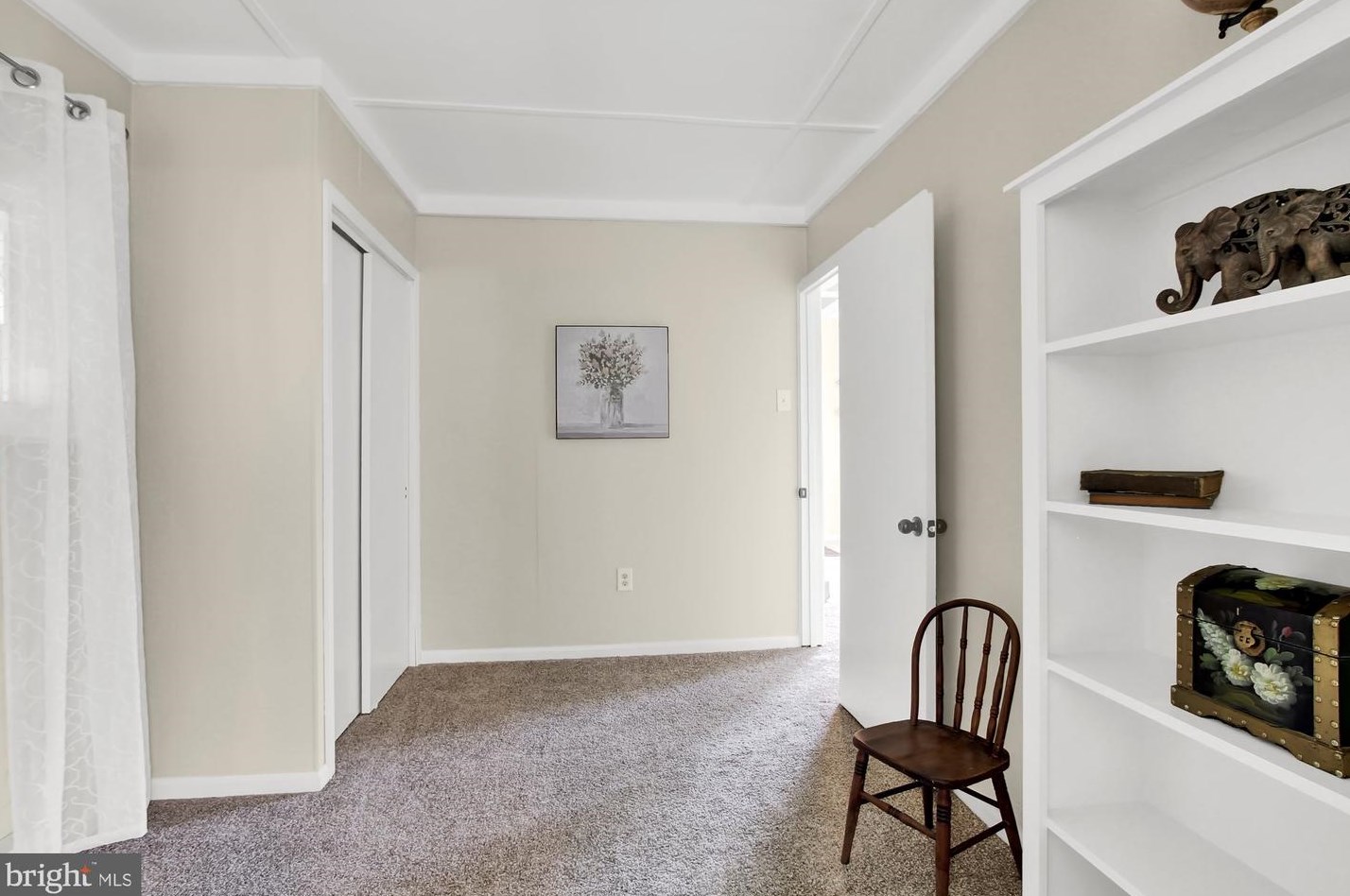 56 Amity Ave, Douglassville PA  19518-8963 exterior