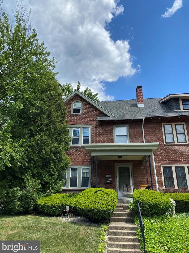 15 Trebor Pl, Reading, PA 19610-3023