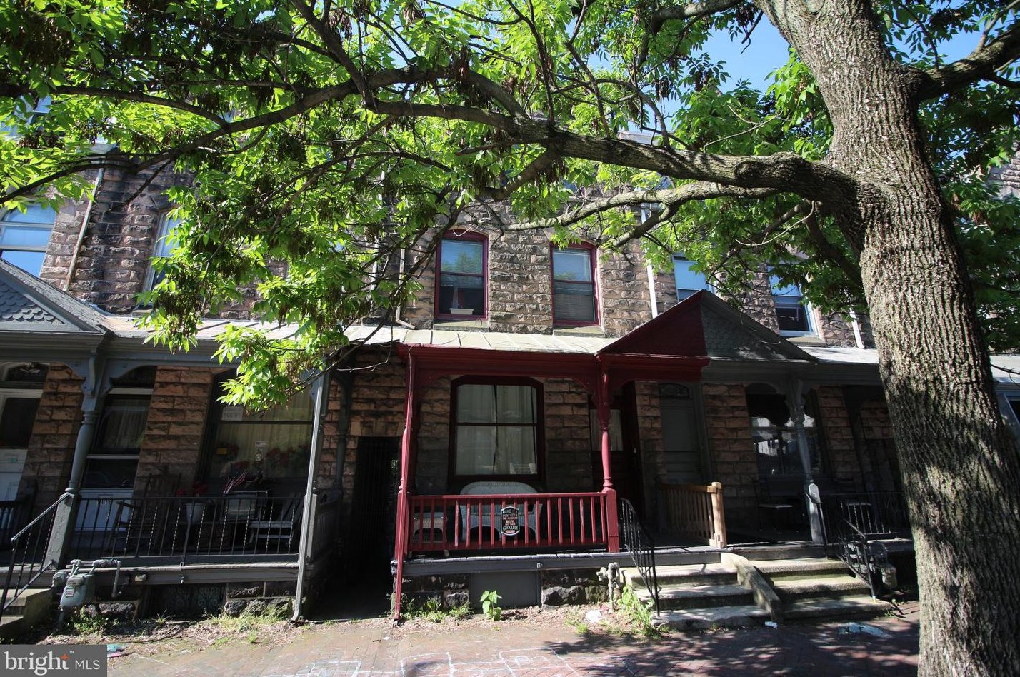 1414 Perkiomen Ave, Reading PA  19602-2136 exterior