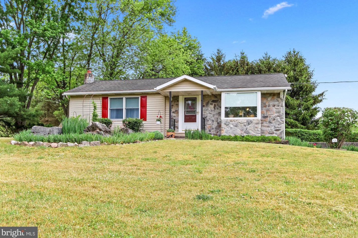 313 Rake Rd, Centre, PA 19541