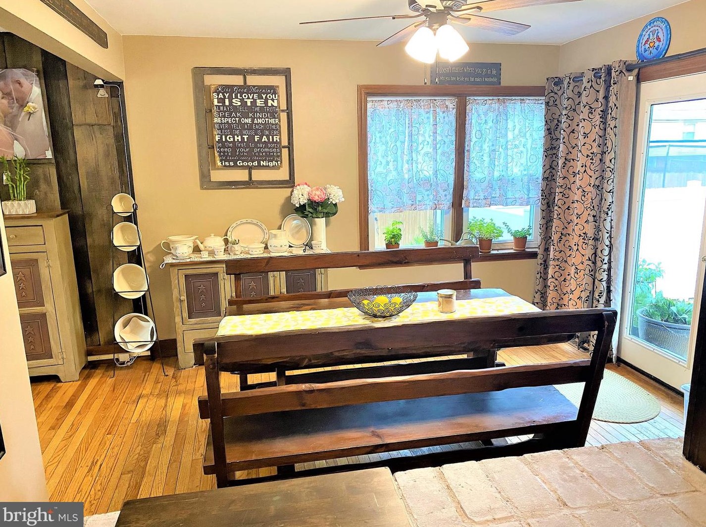 912 26, Reading PA 19606-1415 exterior