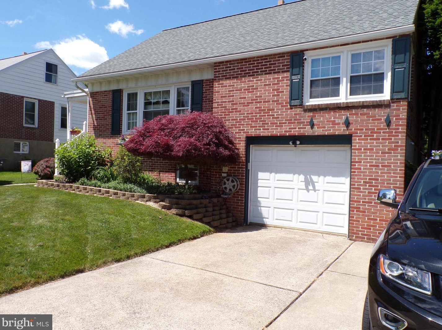 103 Eric Ave, Reading, PA 19607-2811