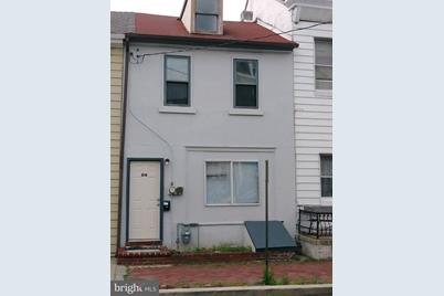 816 N 8th Street - Photo 1