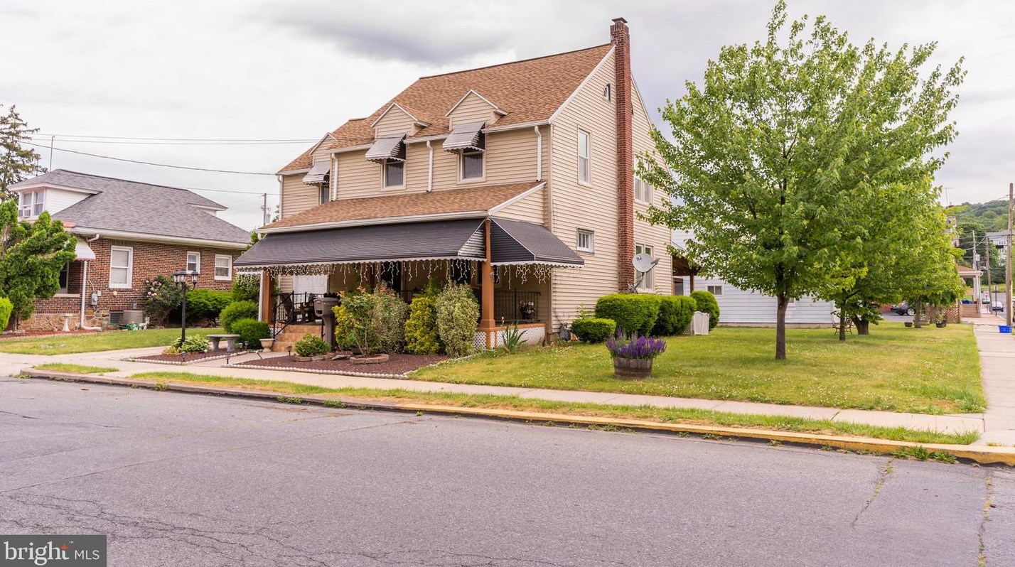 4603 8th Ave, Spring Valley, PA 19560