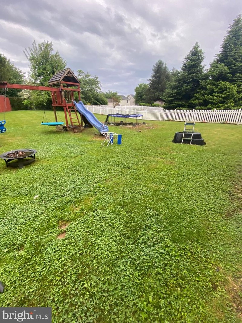 104 Timber Dr, Blandon, PA 19510