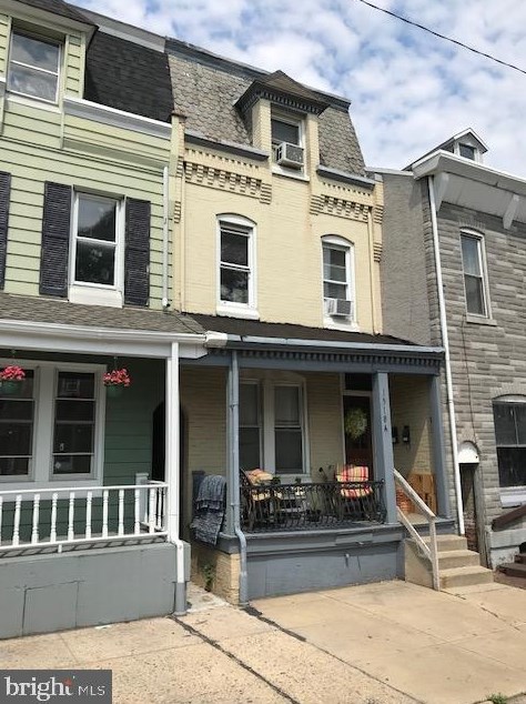 1518 9th St, Reading, PA 19604-1804