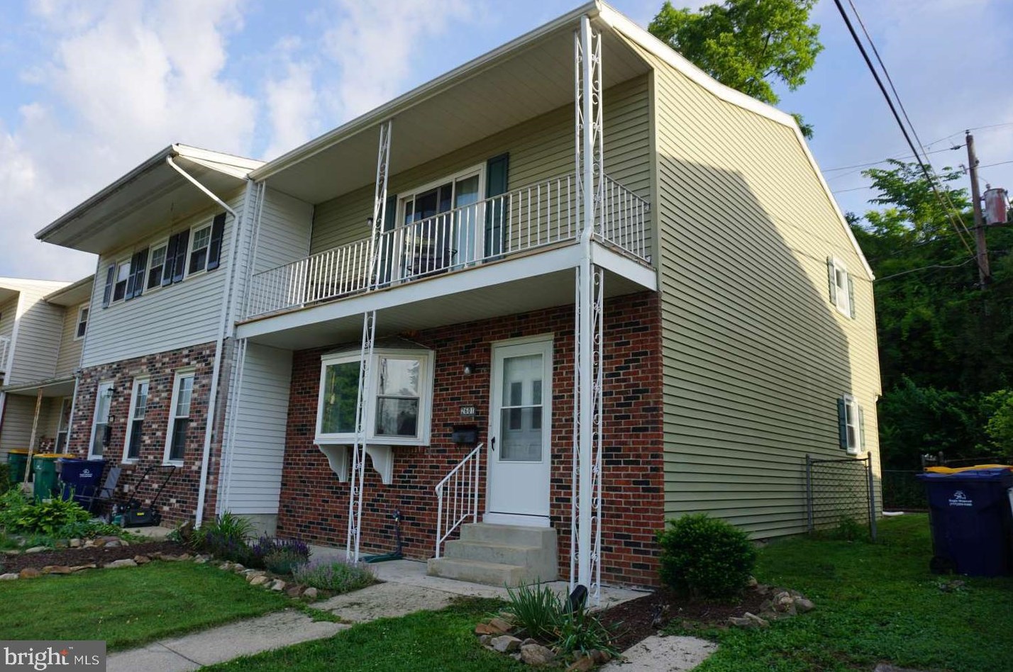 2601 Eisenhower Ct, Reading, PA 19609-1803