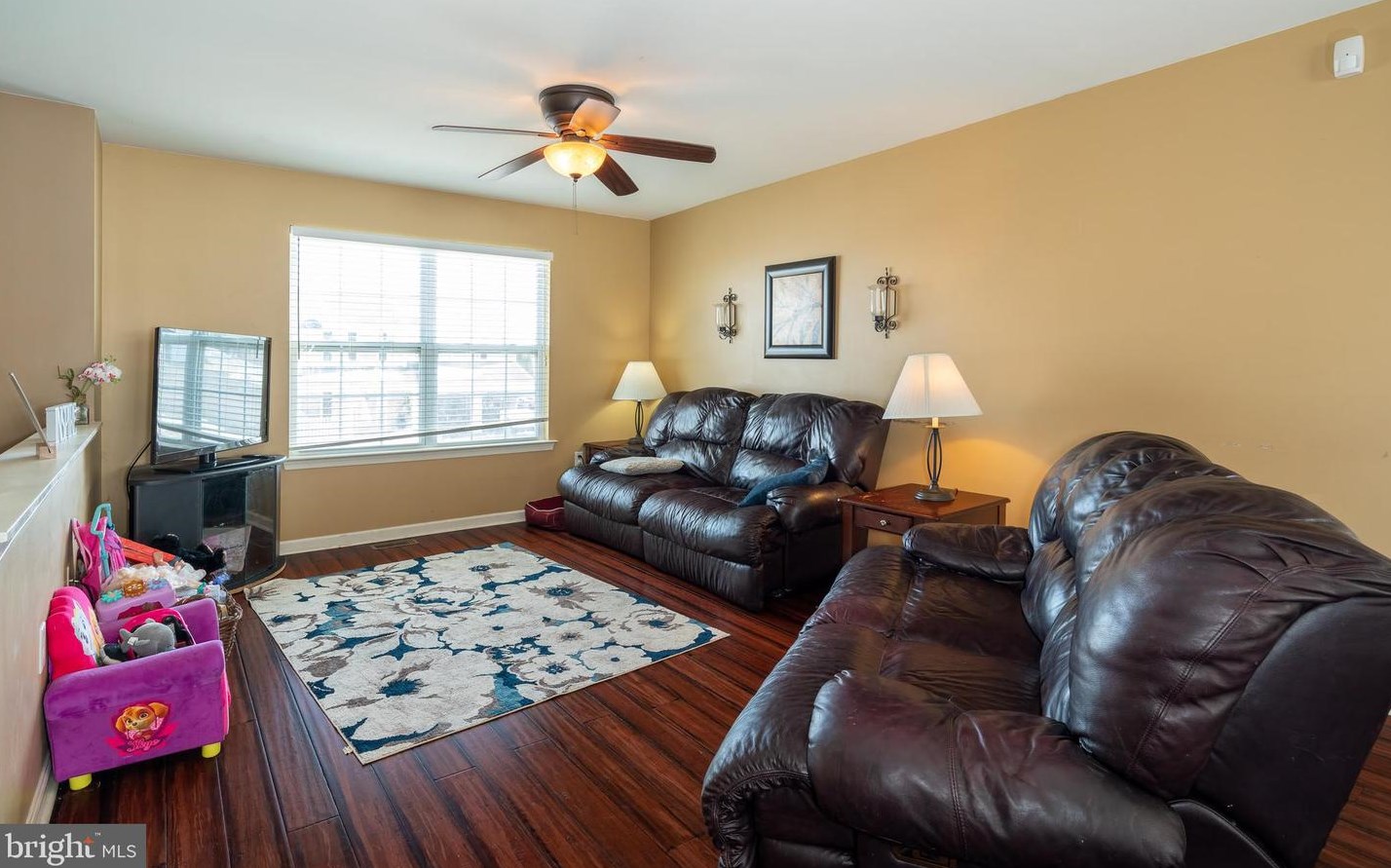 213 Longview Dr, Reading, PA 19608-9597