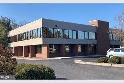 1150 Lancaster Boulevard - Photo 1