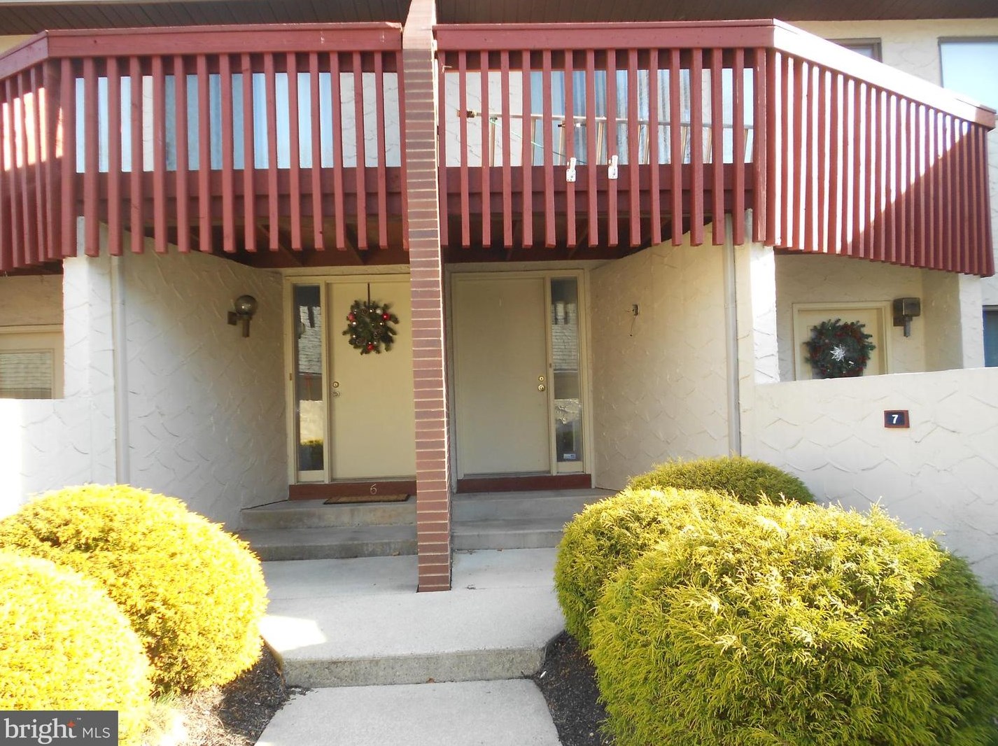 593 Geneva Dr #7, Navy Sup Dpt, PA 17055