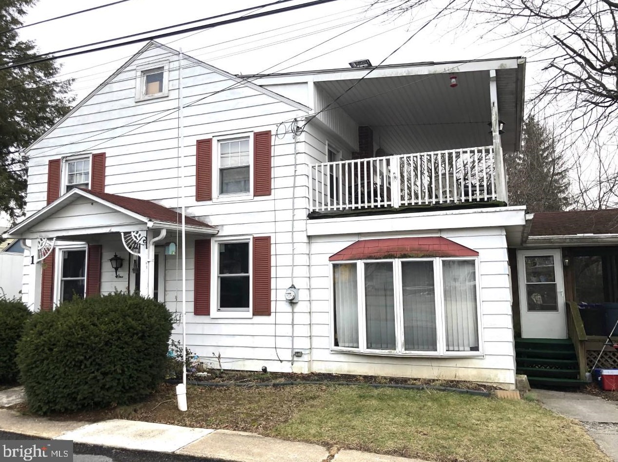 1 Highland Ave, West Enola, PA 17025-2725