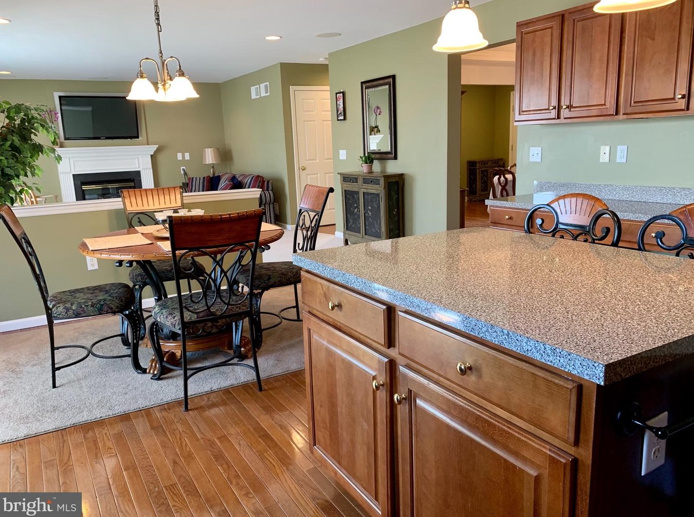 1 Wexford Rd, West Enola, PA 17025