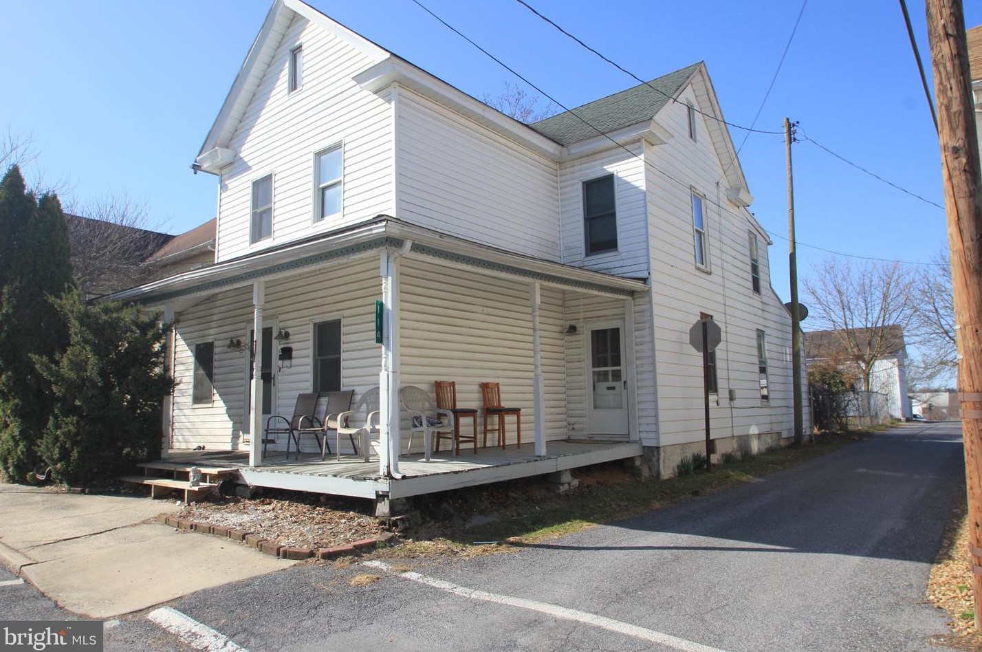 114 S Prince St, Lees Cross Roads, PA 17257