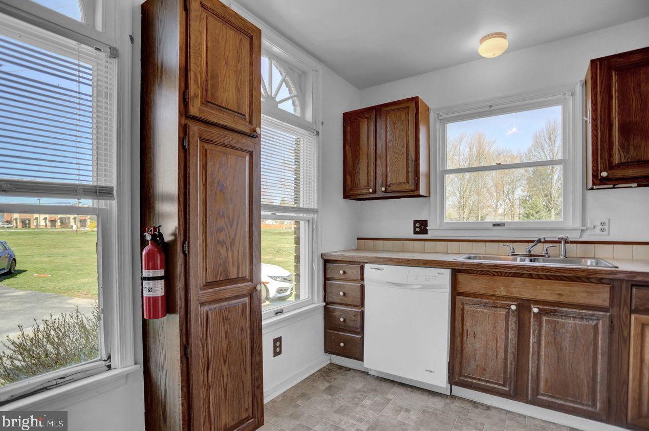 2227 Aspen Dr, Navy Sup Dpt PA  17055-5584 exterior