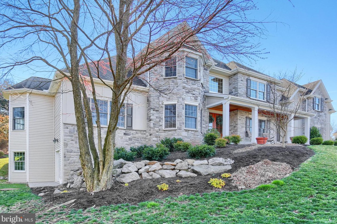 10 Emlyn Ln, Navy Sup Dpt, PA 17055