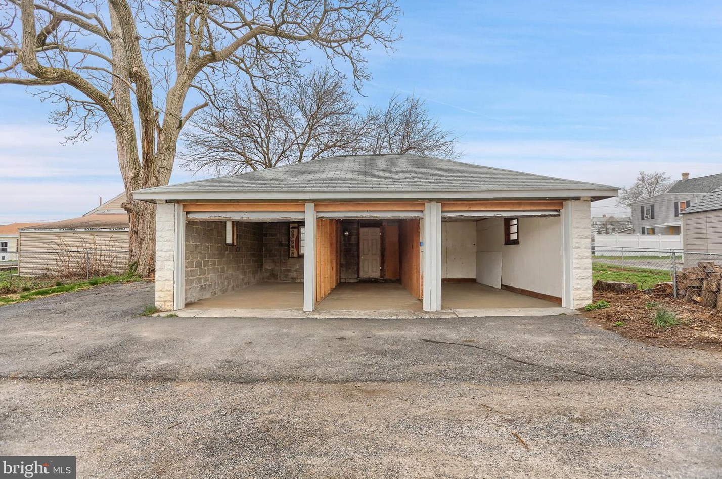 4 W Pine St, West Enola, PA 17025
