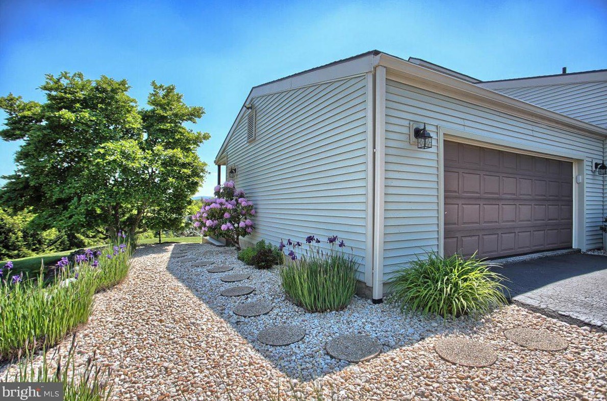 1600 Fox Hollow Rd, Navy Sup Dpt, PA 17055