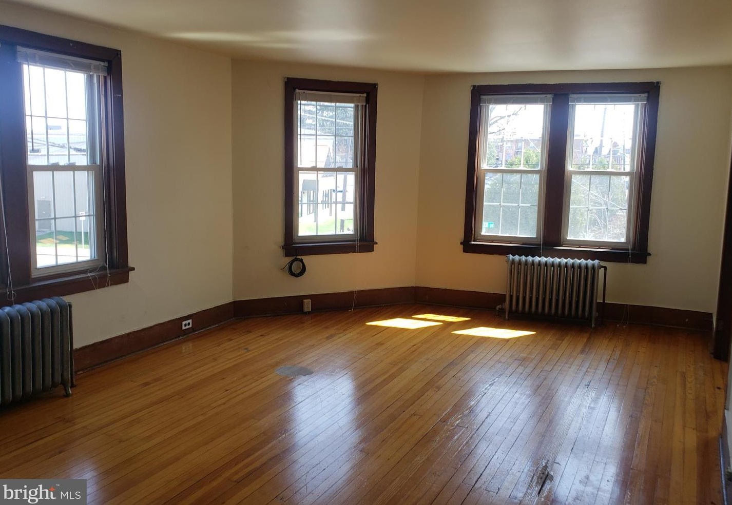 101 York St, Navy Sup Dpt PA  17055-6220 exterior