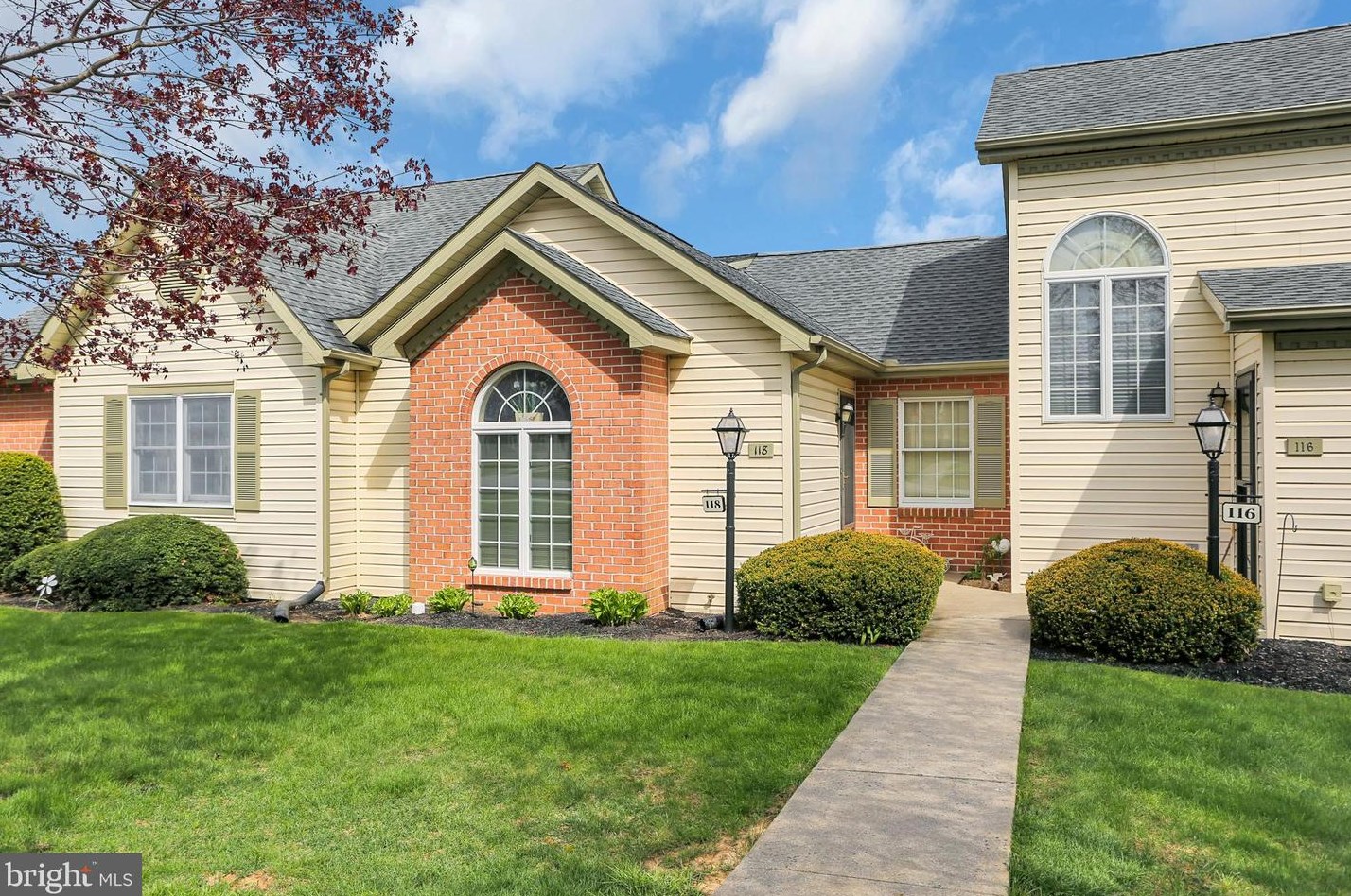 118 Strayer Dr, Carlisle, PA 17013