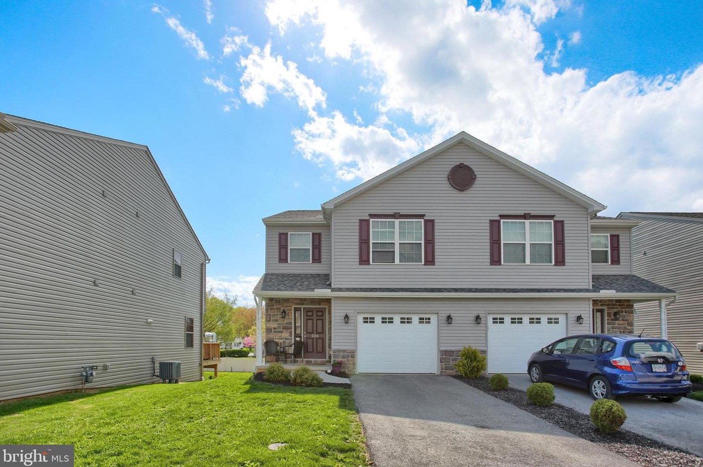 206 Westhafer Ct., Navy Sup Dpt, PA 17055