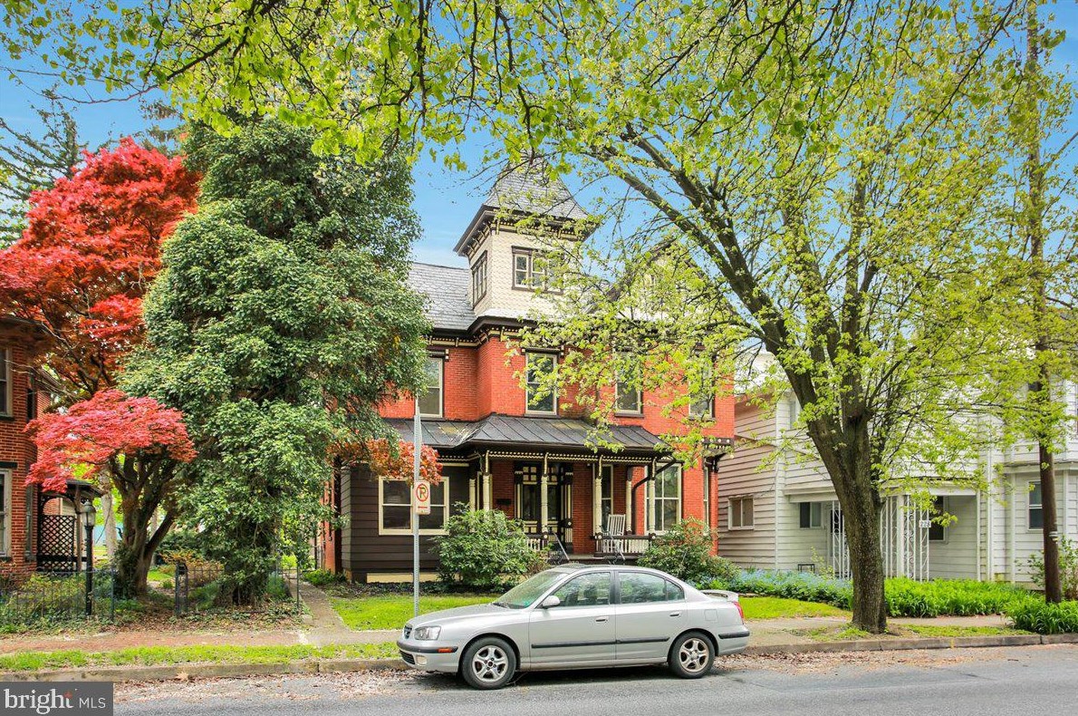 230 E Main St, Navy Sup Dpt, PA 17055