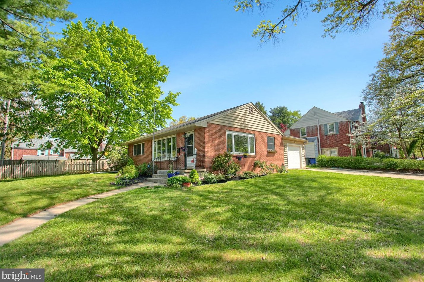 598 S 18th St, Camp Hill, PA 17011