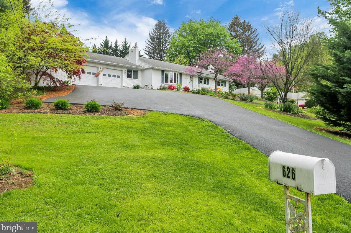 626 Arlington Rd, Camp Hill, PA 17011