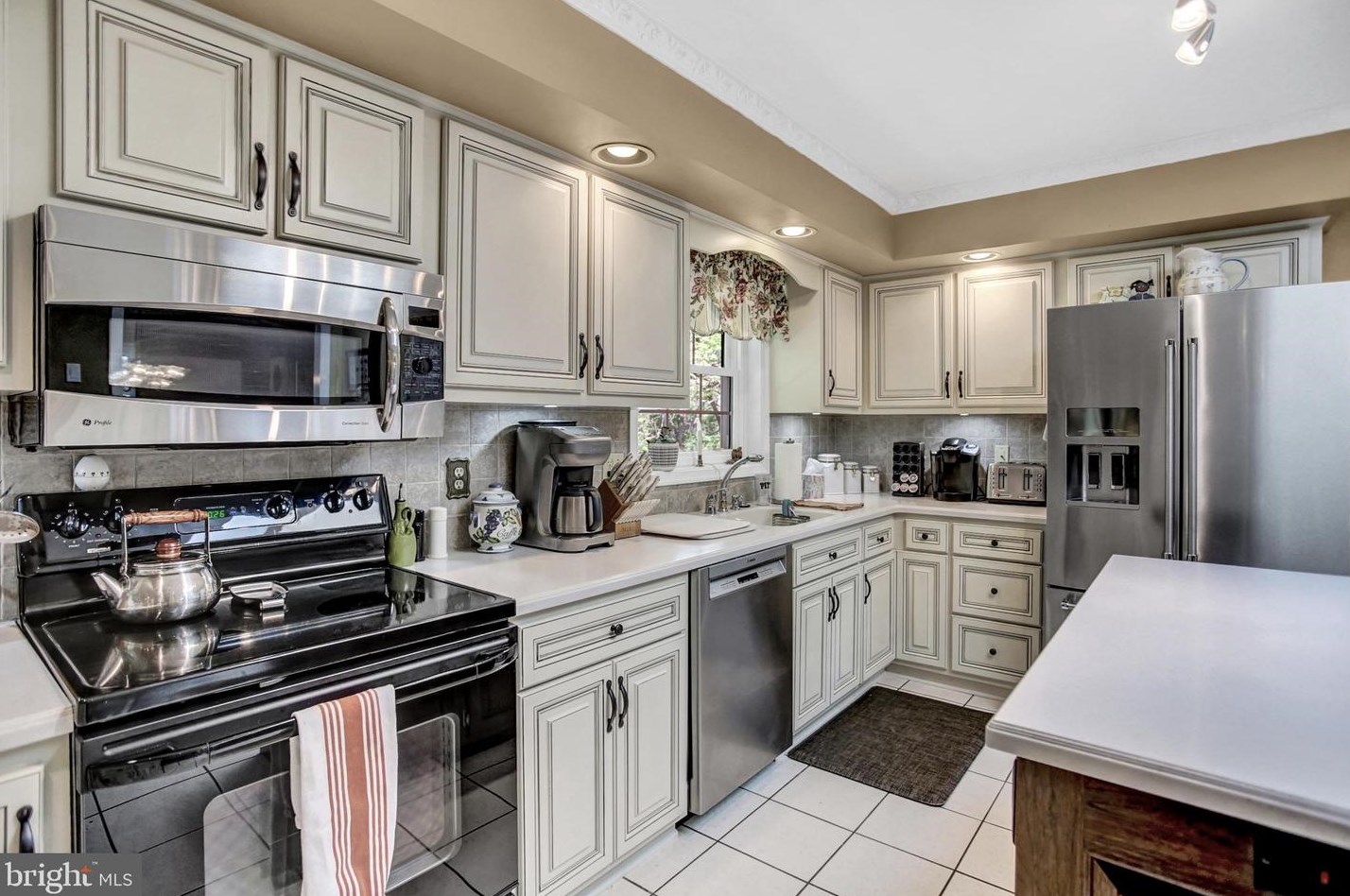 7 Cumberland Estates Dr, Navy Sup Dpt, PA 17050