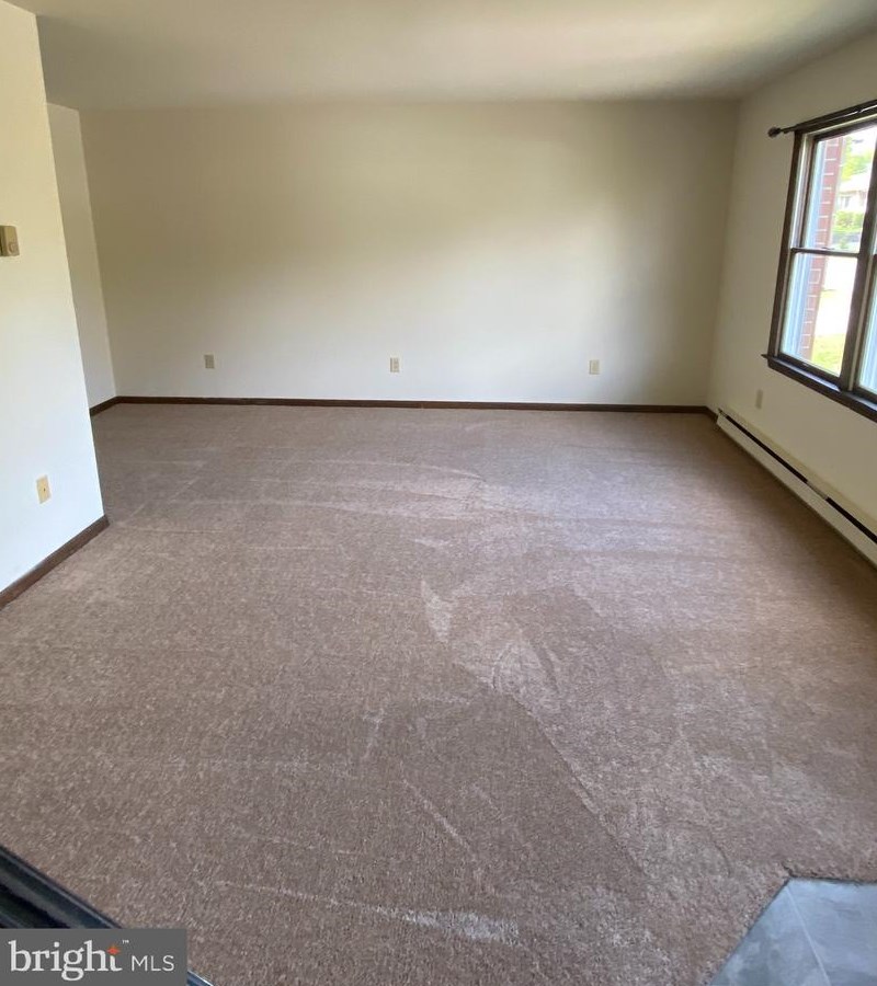 202 Marion Ave, Carlisle, PA 17013