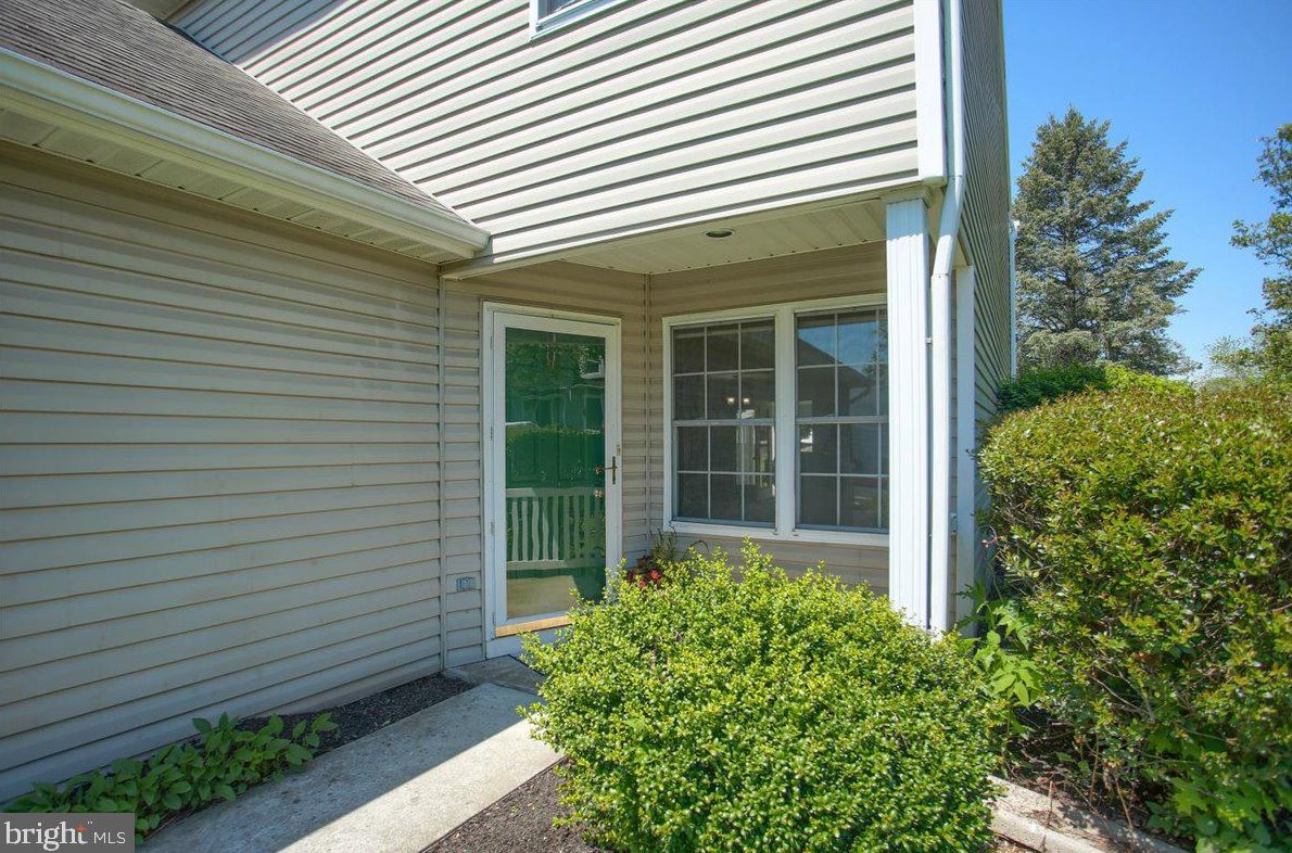 141 Heron Way, Carlisle, PA 17013