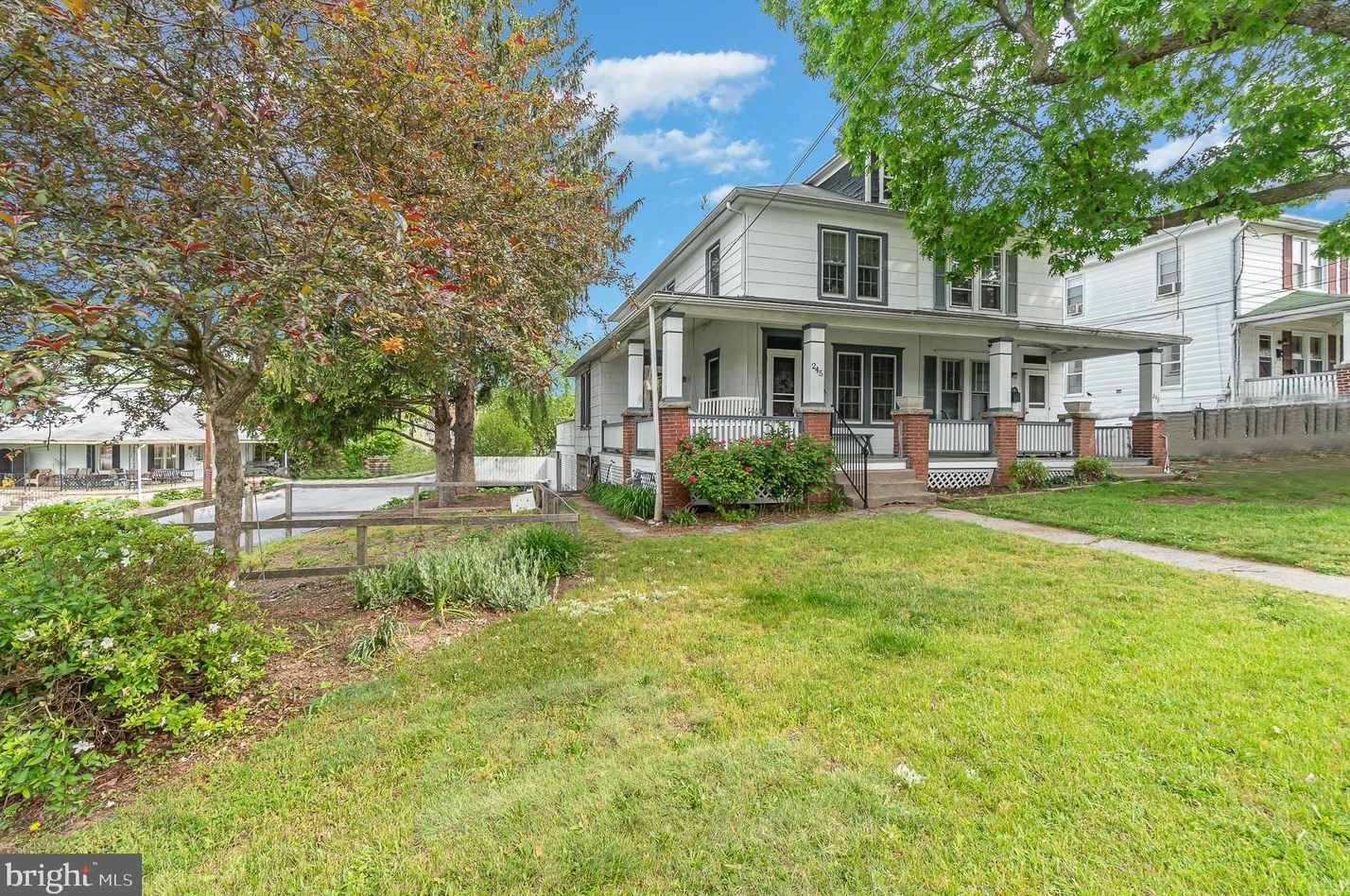 245 W Dauphin St, West Enola, PA 17025