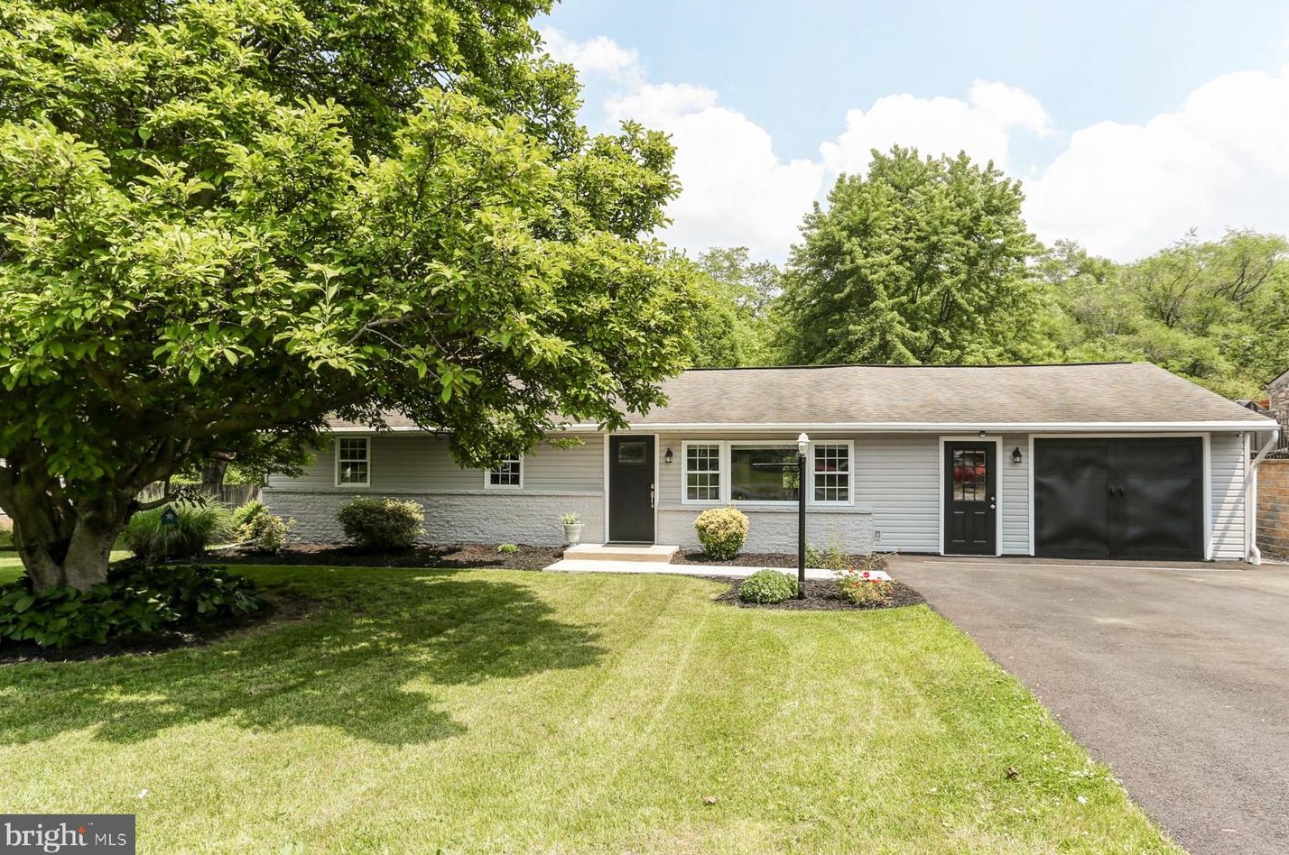 128 Salem Church Rd, Navy Sup Dpt, PA 17050
