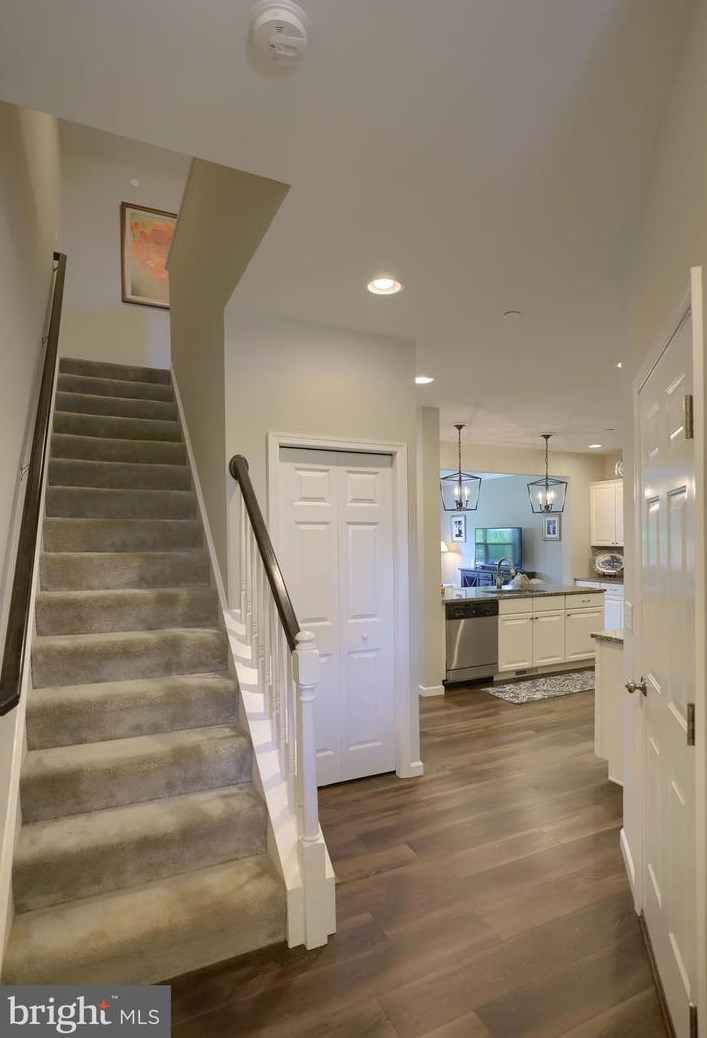 1753 Shady Ln, Navy Sup Dpt, PA 17055