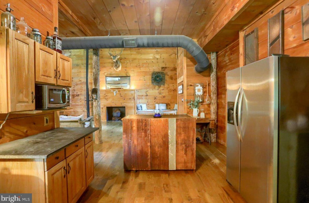 102 Tagg Ln, Toland, PA 17324