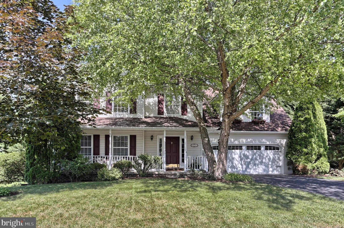 26 Woodview Dr, Mount Holly Springs, PA 17065