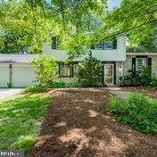 205 Hearth Rd, Camp Hill, PA 17011