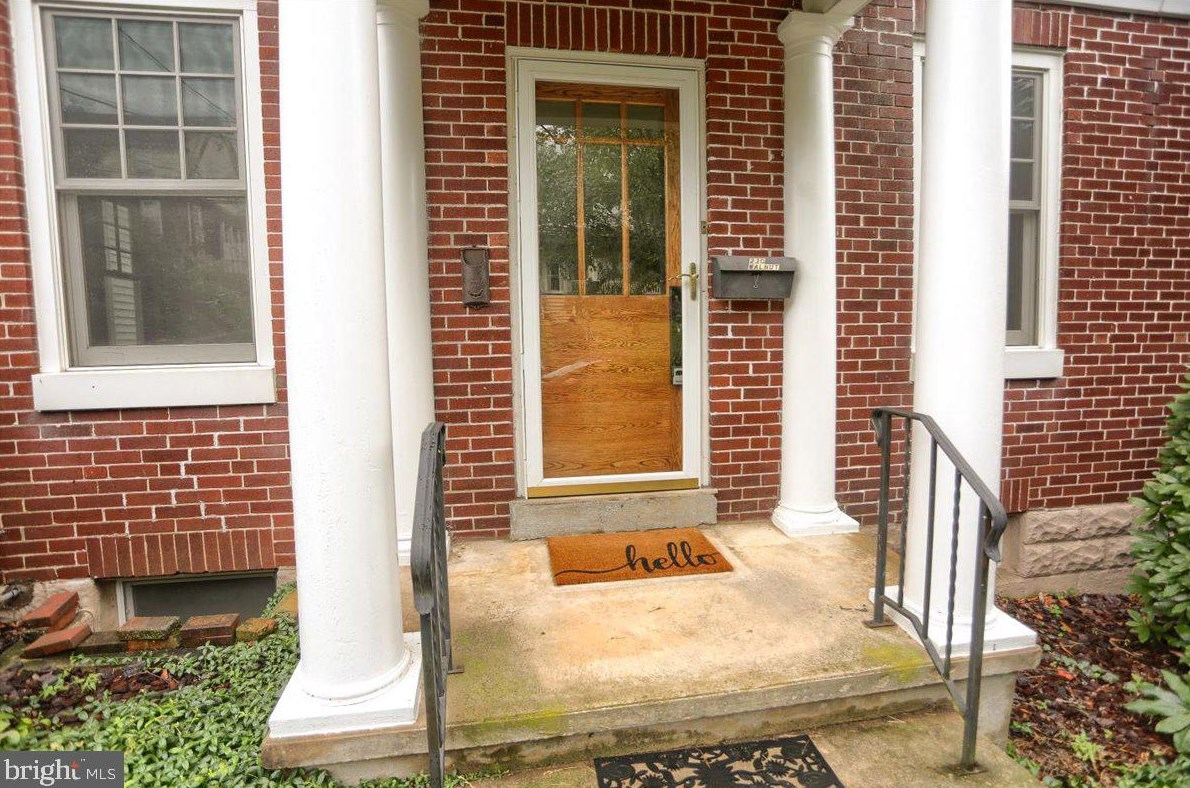 230 Walnut St, Lemoyne, PA 17043